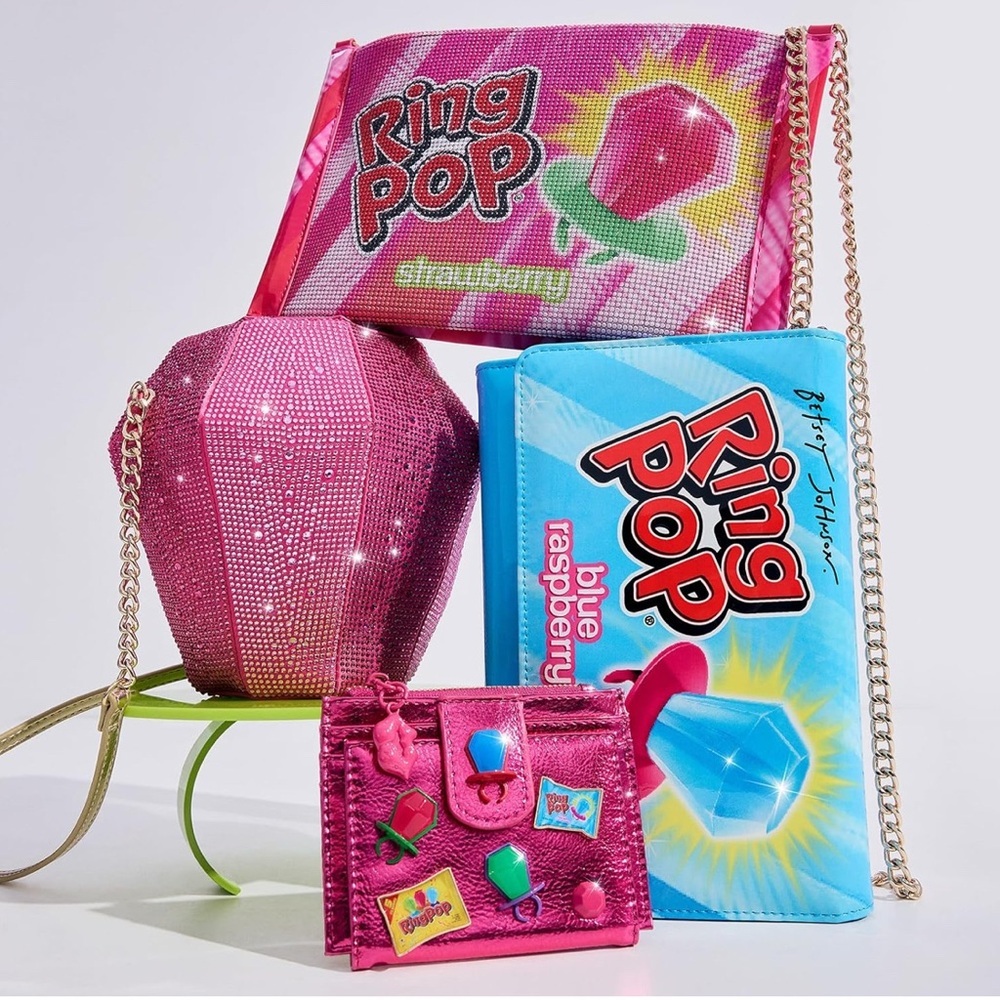 NWT Betsey Johnson Ring Pop clutch w built in wallet - Picture 7 of 9
